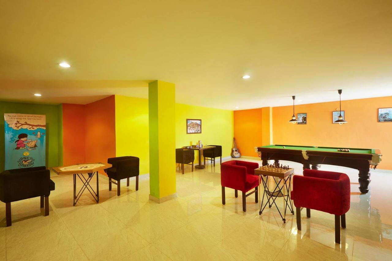 Sterling Kufri Hotel Exterior photo